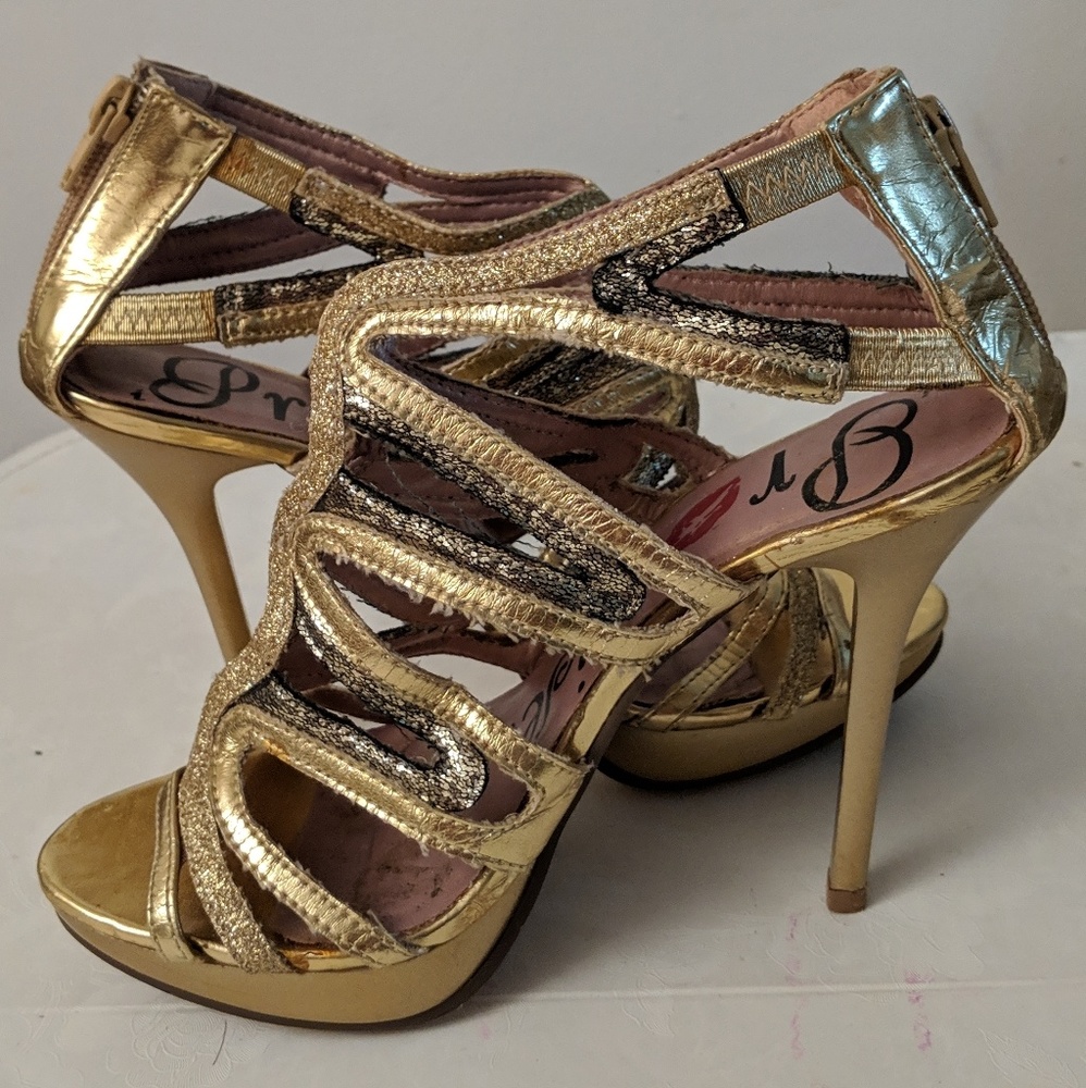 Gold Strap Zipper Heels